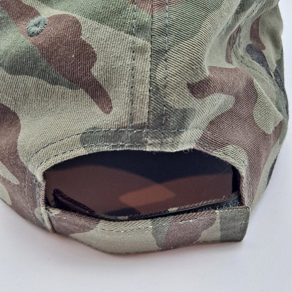 Eddie Bauer Camo Trucker Baseball Cap Adjustable Snap Back - Picture 2 of 7